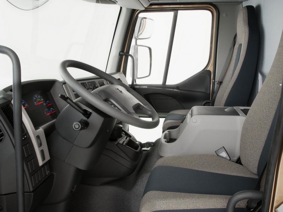  Volvo FL 210 2013 года  (фото 7 из 19)